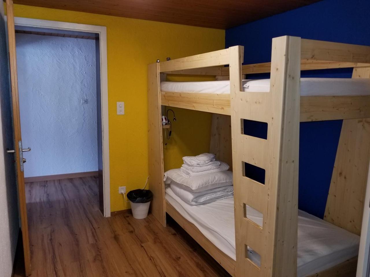Downtown Hostel Interlaken Esterno foto