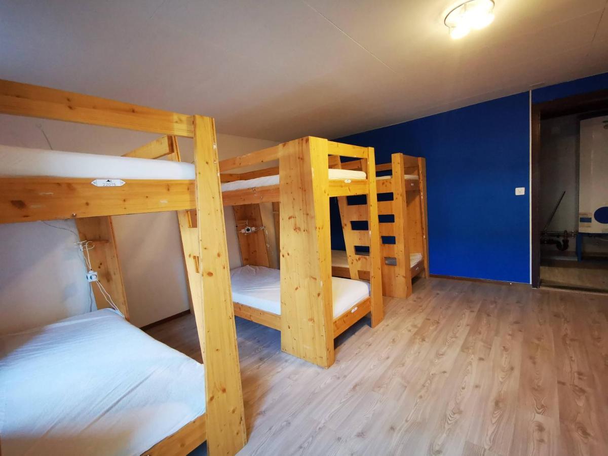 Downtown Hostel Interlaken Esterno foto