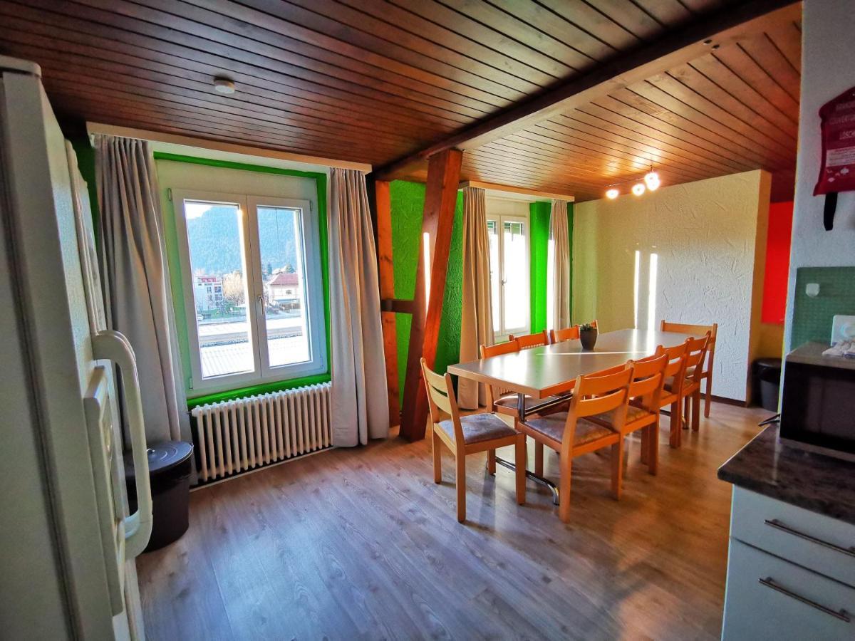 Downtown Hostel Interlaken Esterno foto