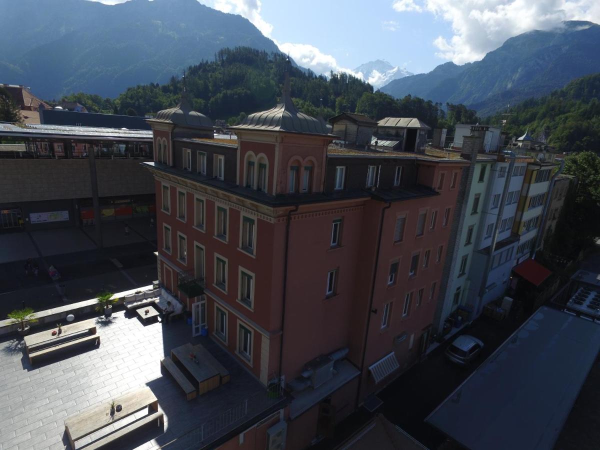 Downtown Hostel Interlaken Esterno foto